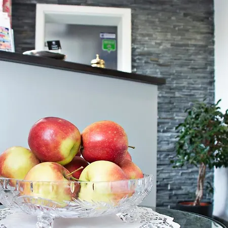 Bed & Breakfast Adolphs 3*